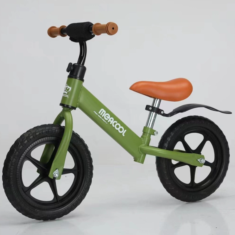 Des vélos d'équilibre pour enfants avec certification CE 2